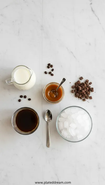 Starbucks Caramel Ribbon Crunch Frappuccino - cooking process